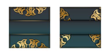 Çiziminiz için Yunan altın desenli gradyan yeşil renkli Broşür Şablonu.