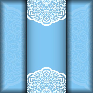 Tebrik etmek için mavi renkli ve mandala beyazı desenli tebrik kartı..