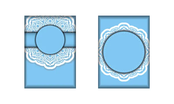 Открытки Синем Цвете Индийскими Белыми Орнаментами Подготовленными Типографии — стоковый вектор
