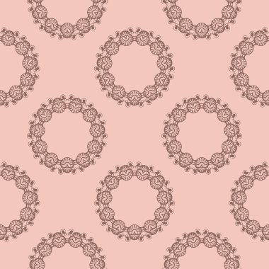 Pembe desenli, klasik süslemeli.