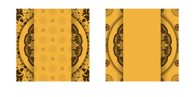 Markanız için soyut kahverengi desenli sarı renkli tebrik broşürü.