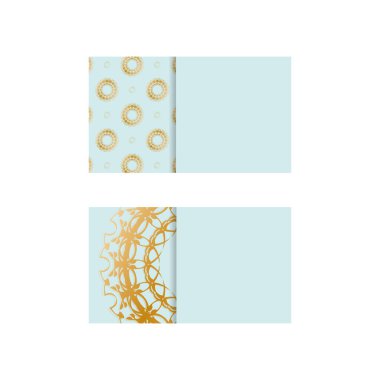 Kişiliğiniz için altın renkli süsler içeren bir deniz mavisi kartviziti..