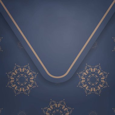 Tebrik etmek için mavi renkli bir tebrik kartı ve kahverengi bir süs..