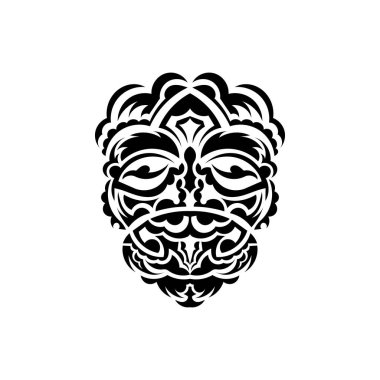 Samuray maskesi. Geleneksel totem sembolü. Maori tarzında siyah dövme. Beyaz arka planda izole edilmiş. Vektör.