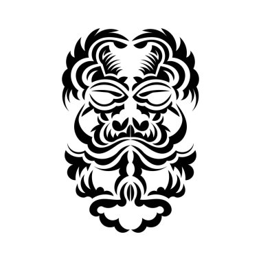 Siyah ve beyaz Tiki maskesi. Polinezya ve Hawaii 'den geleneksel dekor desenleri. İzole edilmiş. Düz stil. Vektör.