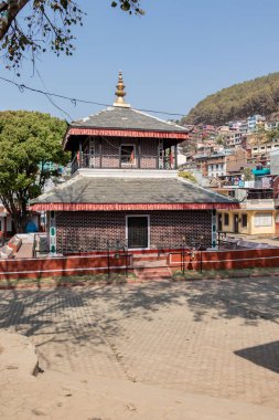 Rana Ujeshwori Bhagwati tapınağı Palpa, Nepal 'deki Tansen Durbar meydanında bulunuyor ve tanrıça Bhagwati' ye bir adak olarak Ujir Singh Thapa tarafından inşa edildi.