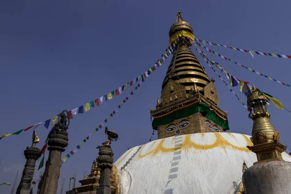 Swayambhunath Também Conhecido Como Monkey Temple Está Localizado Coração Katmandu — Fotografia de Stock