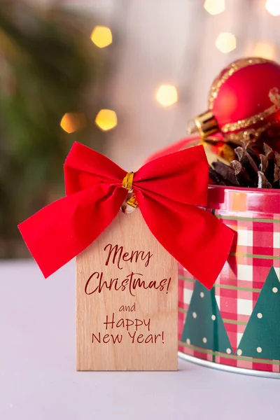 Uma Nota Madeira Com Arco Vermelho Com Texto Feliz Natal — Fotografia de Stock