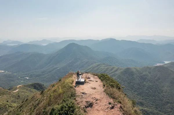 位于香港西贡尖峰的人的全景令人惊叹 郊野公园 — 图库照片