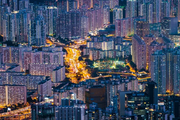 Nocny Krajobraz Dzielnicy Mieszkalnej Centrum Kowloon Hong Kong Cyberpunkowy Ton — Zdjęcie stockowe