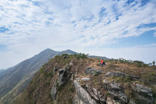 Randonneur Sur Montagne Vue Aérienne Épique Pat Sin Leng Emplacement — Photo