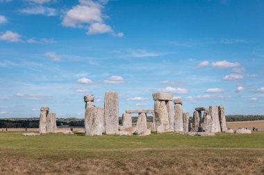 Ünlü tarihi eser, Stonehenge, Birleşik Krallık, gündüz vakti