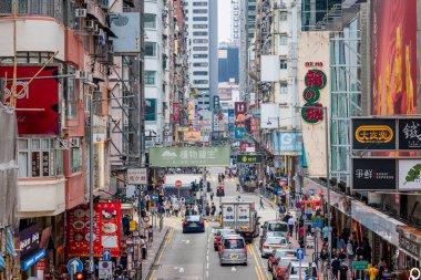27-3-2022, Hong Kong: Covid döneminde, Mong Kok, Hong Kong şehir merkezindeki ünlü iş alışveriş alanı.