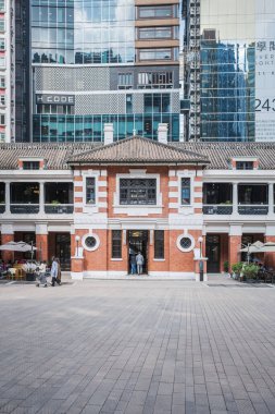 19-1-2022, Hong Kong: Tai Kwun, Central, Hong Kong 'daki ünlü tarihi mekan ve müze, gündüz ziyaretçileri