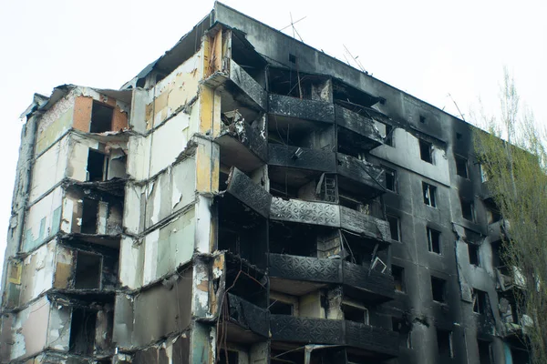 Ukrayna 'da savaş, şehir, roketler evleri ve arabaları vurdu, Irpen, Bucha, Borodyanka,