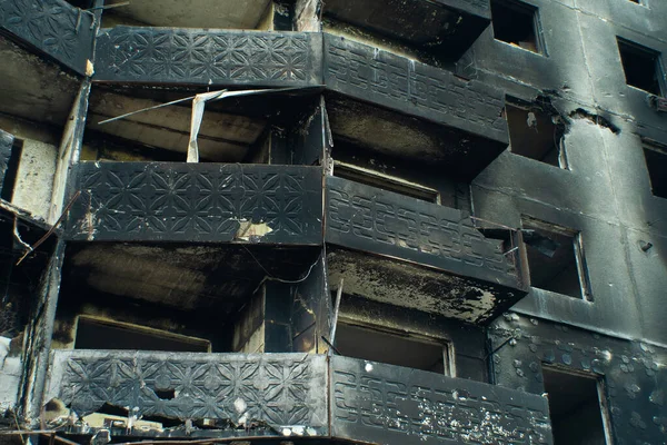 Ukrayna 'da savaş, şehir, roketler evleri ve arabaları vurdu, Irpen, Bucha, Borodyanka,