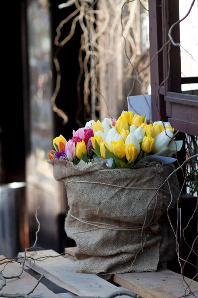 The original tulip bouquet — Stock Photo, Image