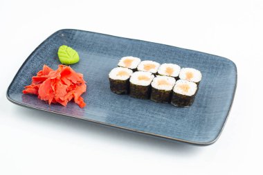 Japon ulusal mutfağı beyaz arka planda izole edilmiş.