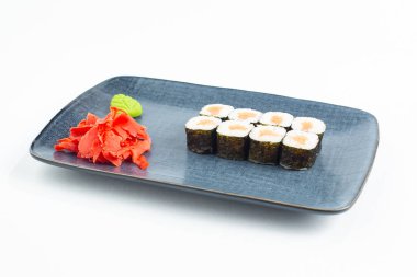 Japon ulusal mutfağı beyaz arka planda izole edilmiş.