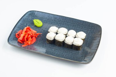 Japon ulusal mutfağı beyaz arka planda izole edilmiş.