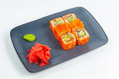 Japon ulusal mutfağı beyaz arka planda izole edilmiş.