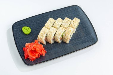 Japon ulusal mutfağı beyaz arka planda izole edilmiş.