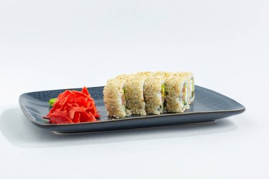 Japon ulusal mutfağı beyaz arka planda izole edilmiş.