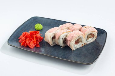 Japon ulusal mutfağı beyaz arka planda izole edilmiş.