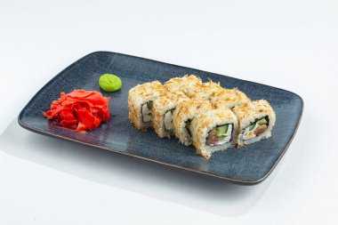 Japon ulusal mutfağı beyaz arka planda izole edilmiş.