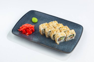 Japon ulusal mutfağı beyaz arka planda izole edilmiş.