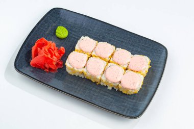 Japon ulusal mutfağı beyaz arka planda izole edilmiş.