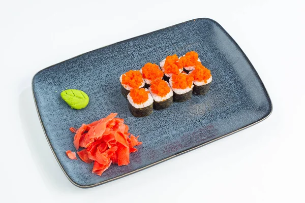 Japon ulusal mutfağı beyaz arka planda izole edilmiş.