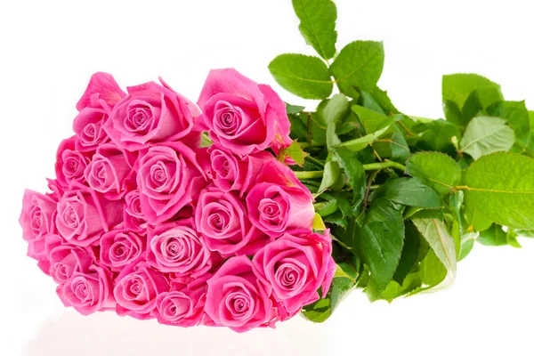 Bir buket pembe gül.