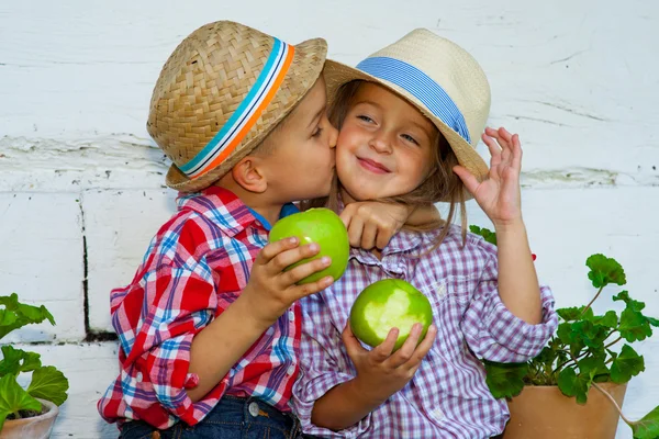 Children Love Couple — Stock Photo, Image