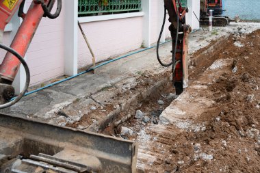 Cadde Su Borusu Hattı İnşaatı Altındaydı