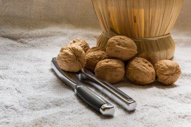 bazı ceviz ve Fındıkkıran ayarla