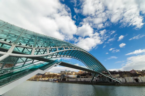 De brug van vrede Rechtenvrije Stockafbeeldingen