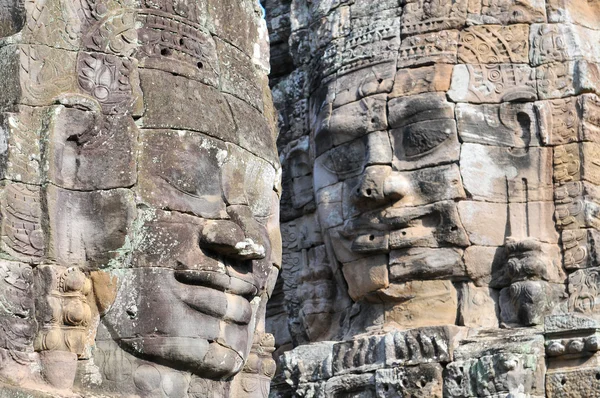 Buddhagesichter am Bajontempel, Angkor, Kambodscha — Stockfoto