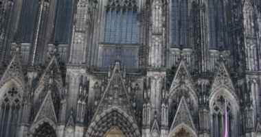 Bir anıt olarak Köln Katedrali