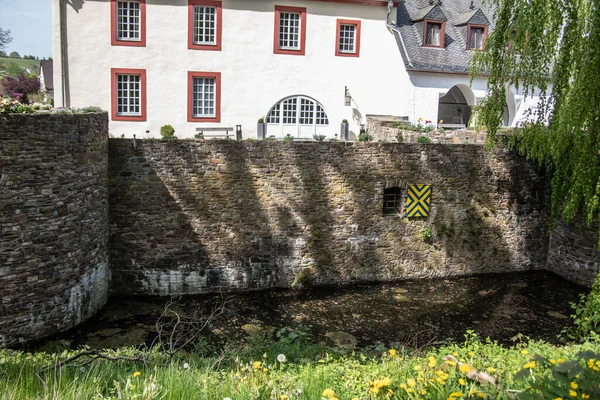 Moated Castle Moat Countryside Netphen — Fotografia de Stock