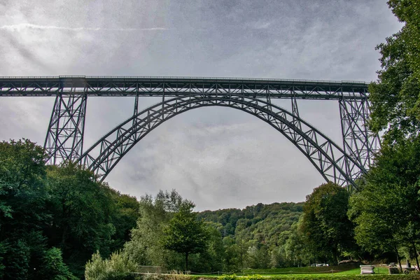 Alto Puente Ferroviario Acero Muengstener Solingen Como Patrimonio Humanidad — Foto de Stock
