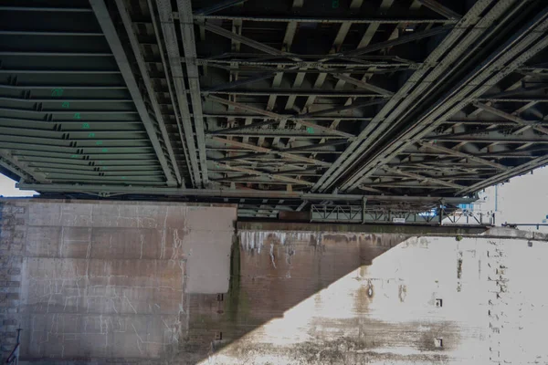 Stahl Rheinbrücke Köln — Stockfoto