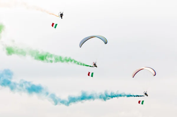 Air show paramotors — Stock Photo, Image