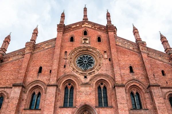 Kościół Santa Maria del Carmine w Pavia, Lombardia, północne Włochy — Zdjęcie stockowe