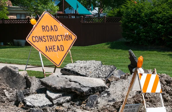Yol inşaat öncesinde işaret — Stok fotoğraf