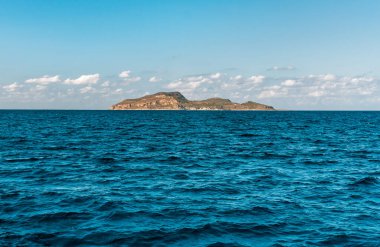 Sicilya 'daki Akdeniz' deki Egadi Adaları manzarası, Trapany, İtalya