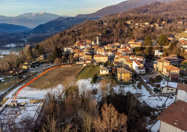 Luchtfoto Van Het Kleine Italiaanse Dorpje Ferrera Varese Het Winterseizoen — Stockfoto