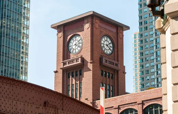 Pohled Věž Budovy Reida Murdocha Hodinami Centru Chicaga Illinois Usa Stock Snímky