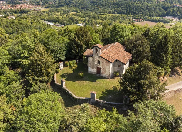 Veduta Aerea Dell Antica Chiesa San Giuseppe Cassano Valcuvia Provincia — Foto Stock