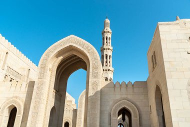 Muscat, Umman, Orta Doğu 'daki Sultan Qaboos Büyük Camii.